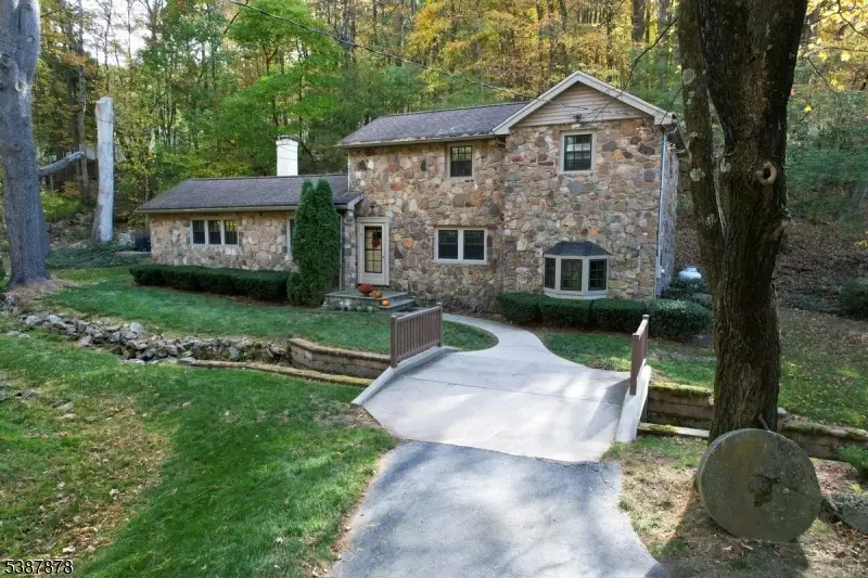 63 Sanatorium Rd, Glen Gardner, NJ 08826 - #1