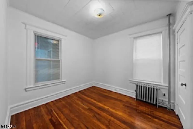 937 Grove St, Irvington, NJ 07111 - #2