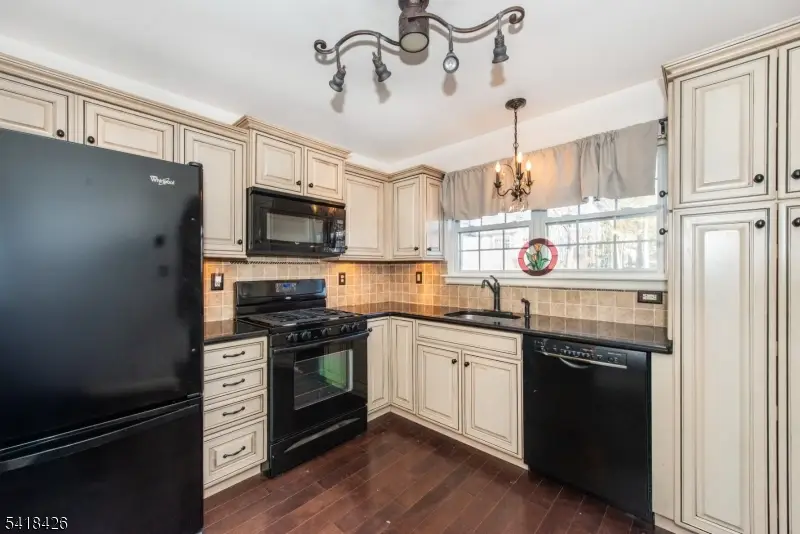 78 Hickory Way, Mount Arlington, NJ 07856 - #3