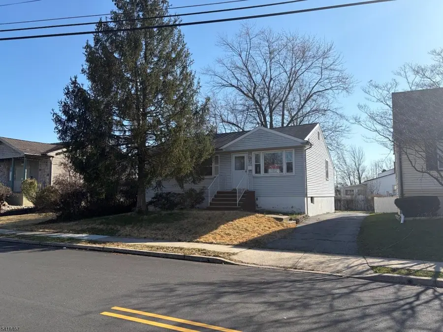 83 Edward St, Iselin, NJ 08830 - #3