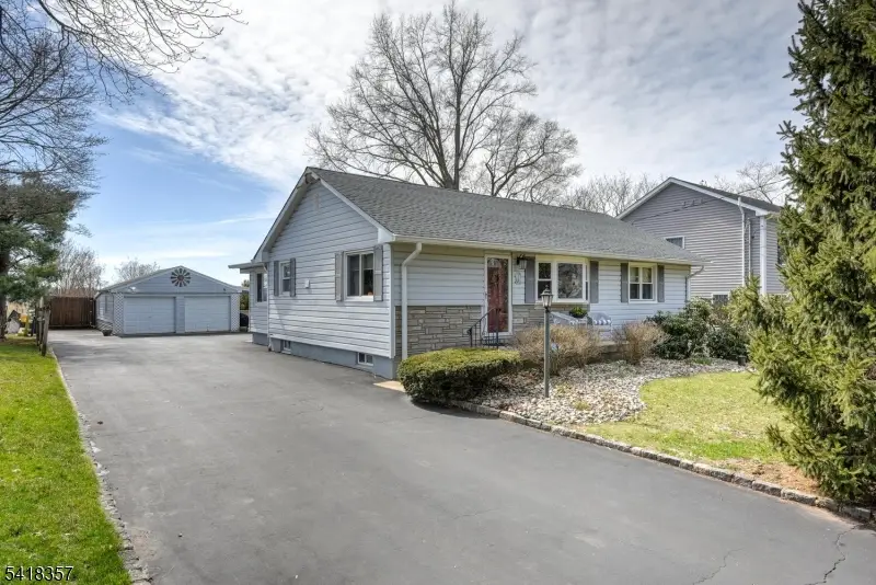 116 Crestwood Ave., Branchburg, NJ 08876 - #3