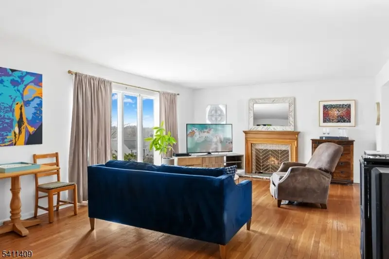 1060 Sunny Slope Dr, Mountainside, NJ 07092 - #2