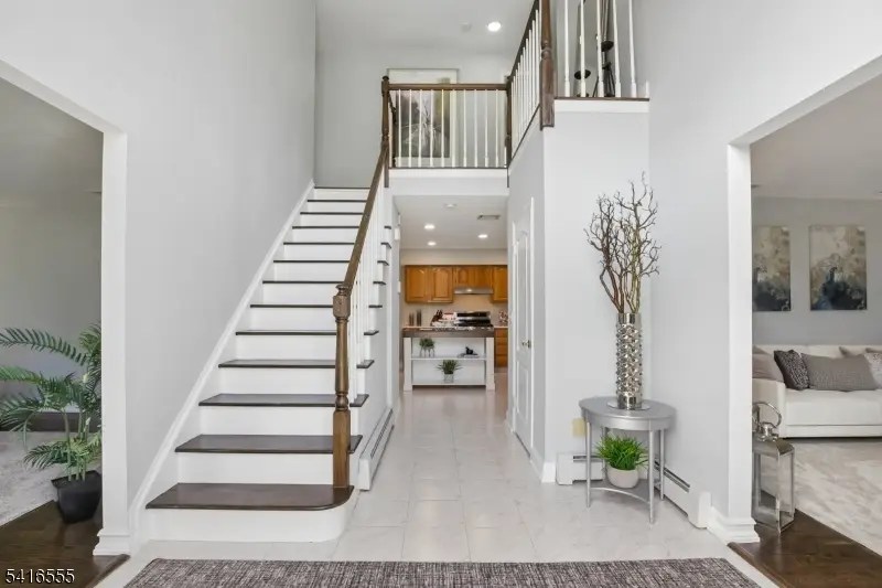 17 Garden St, East Hanover, NJ 07936 - #2