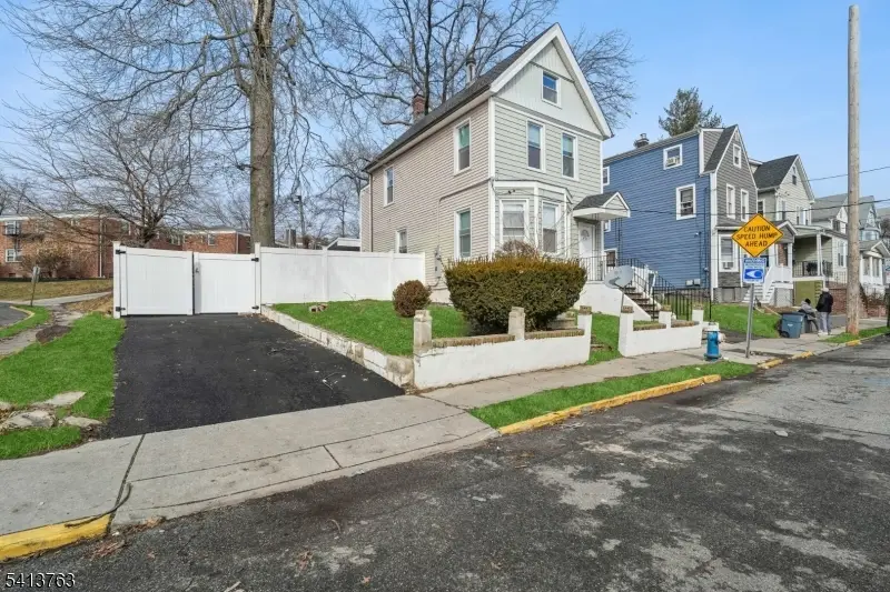 45 Durand Pl, Irvington, NJ 07111 - #3