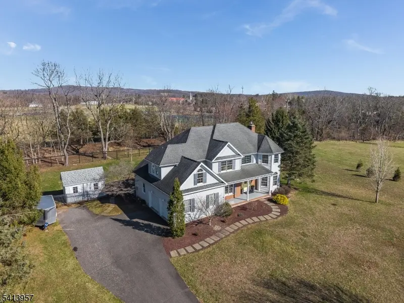 4 Cheshire Ct, Clinton, NJ 08833 - #3