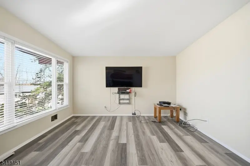 61 Hemlock Rd, Rockaway, NJ 07866 - #3