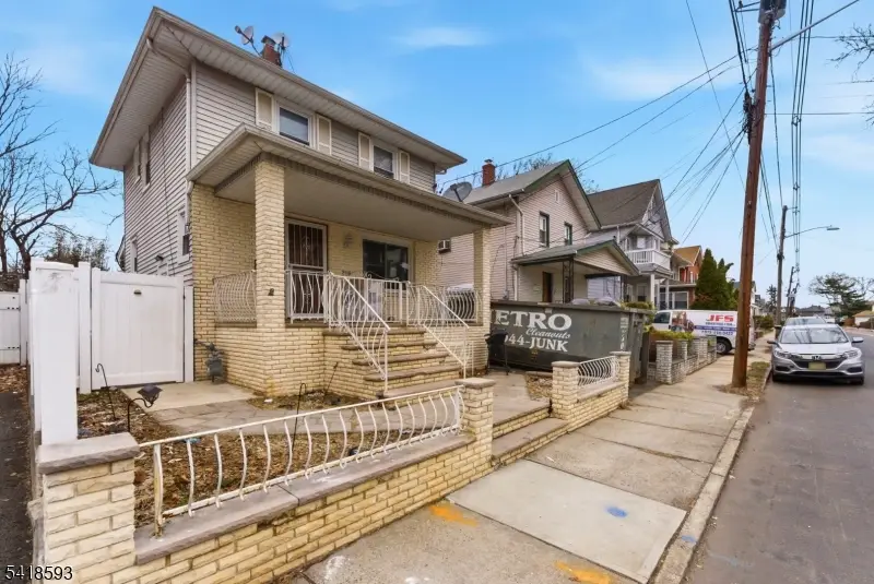219 Hollywood Ave, Hillside, NJ 07205 - #2