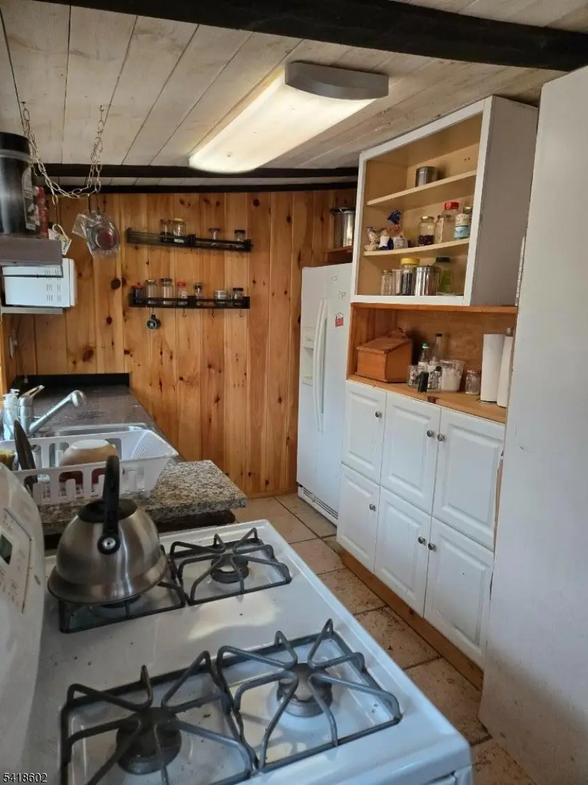 40 Meyers Rd, Sandyston, NJ 07826 - #2