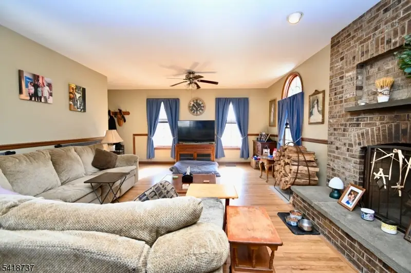 189 Schoolhouse Road, Oak Ridge, NJ 07438 - #3