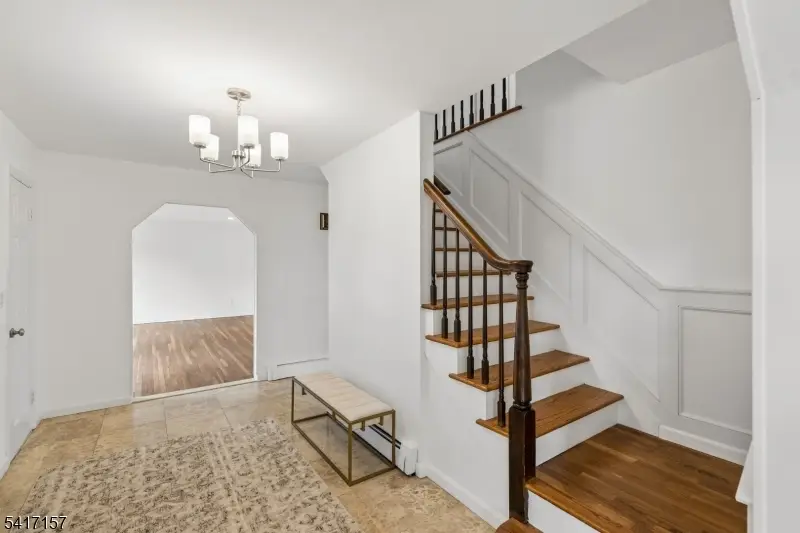 36 Scarsdale Dr, Livingston, NJ 07039 - #3