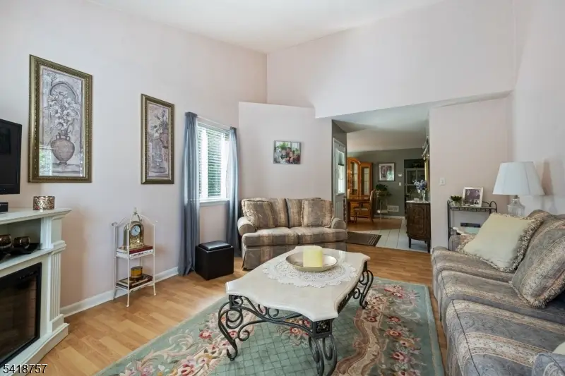 10 Wind Meadow Trl, Hardyston, NJ 07419 - #3