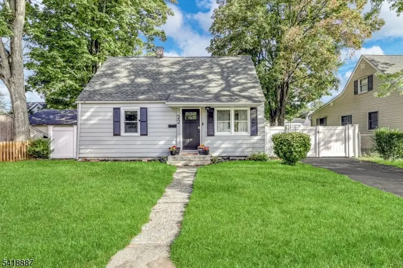 22 Wanaque Ave, Haskell, NJ 07420 - #1