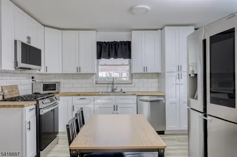 22 Wanaque Ave, Haskell, NJ 07420 - #3