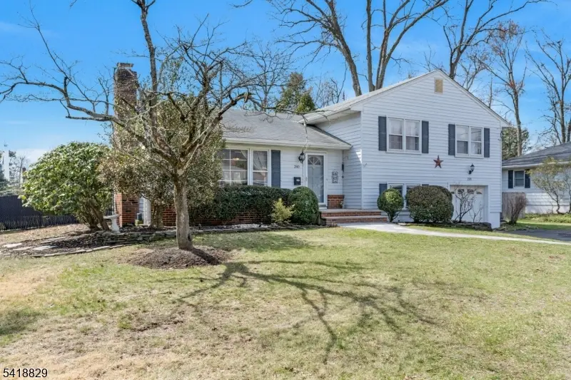 280 Metape Cir, Bound Brook, NJ 08805 - #1