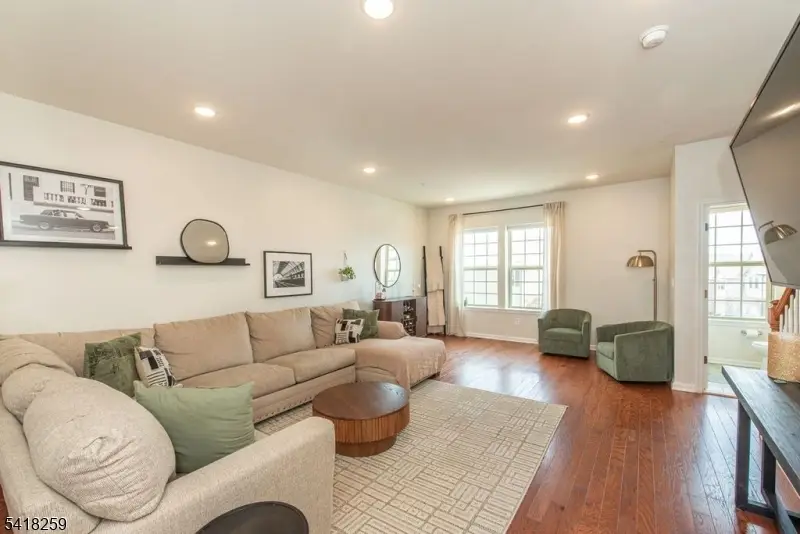 94 Albert Ct, Randolph, NJ 07869 - #3