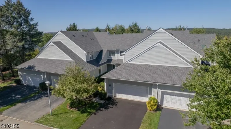 27 Cobblestone Ter, Montville, NJ 07045 - #1