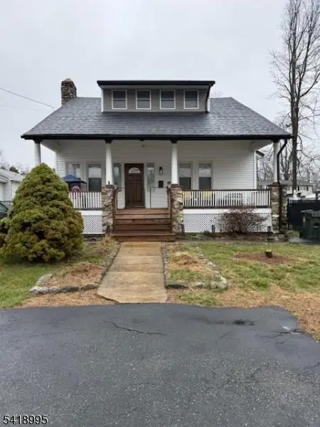 21 Center St, Mount Olive Twp., NJ 07828