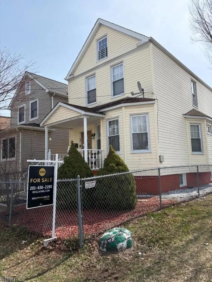 35 Franklin Ave, Clifton, NJ 07011 - #2