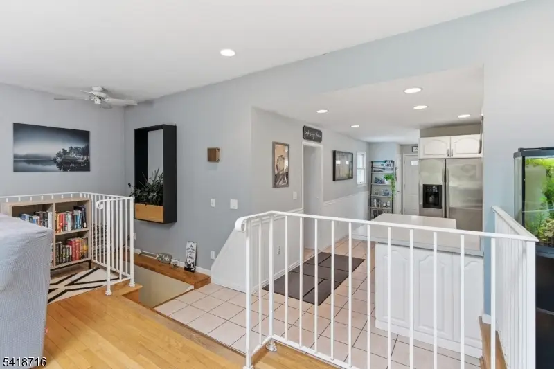 42 W Lake Shore Dr, White Meadow Lake, NJ 07866 - #2