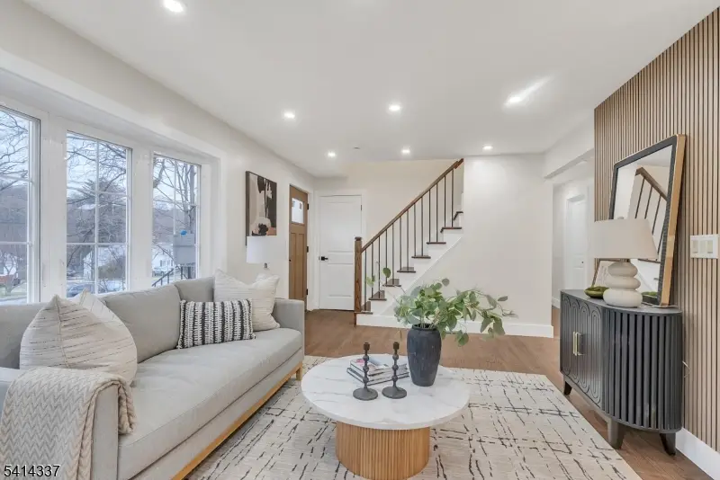 326 Saint Cloud Ave, West Orange, NJ 07052 - #1