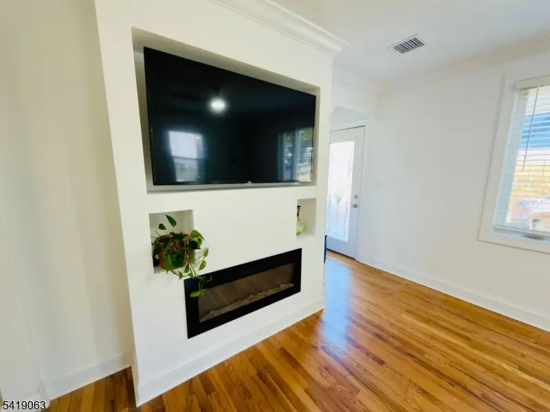 19 South St, Dover, NJ 07801 - #3