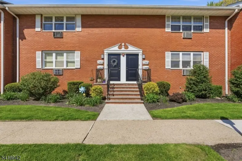 45 Wilfred St, West Orange, NJ 07052 - #1