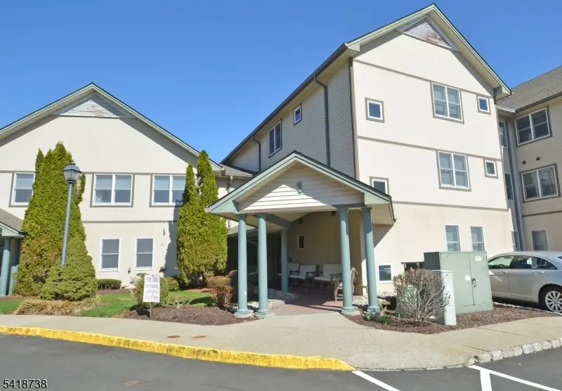 37 Park Edge, Berkeley Heights, NJ 07922 - #1