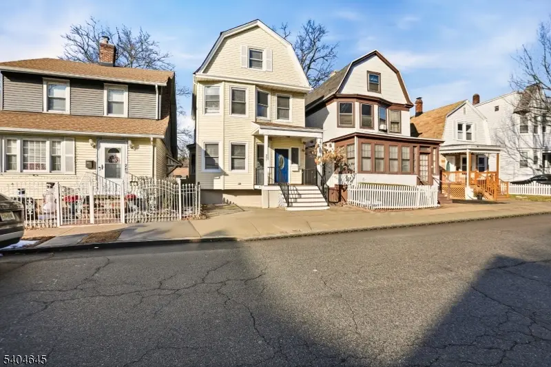 207 Brighton Ave, East Orange, NJ 07017 - #2