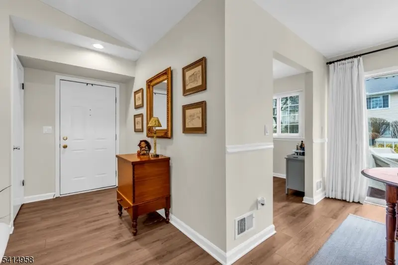 80 Wendover Court, The Hills, NJ 07921 - #3