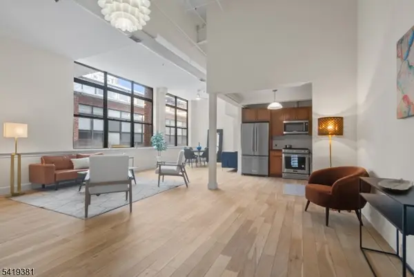 300 Communipaw Ave #154, Jersey City, NJ 07304