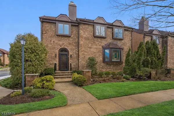 9 Klara Ct, Madison Boro, NJ 07940