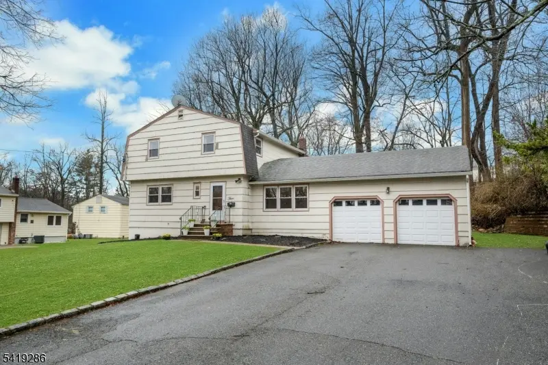 3 Page Pl, Livingston, NJ 07039 - #2