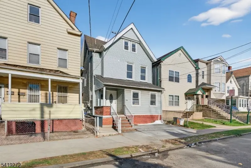 136 Smith St, Elizabeth, NJ 07201 - #2