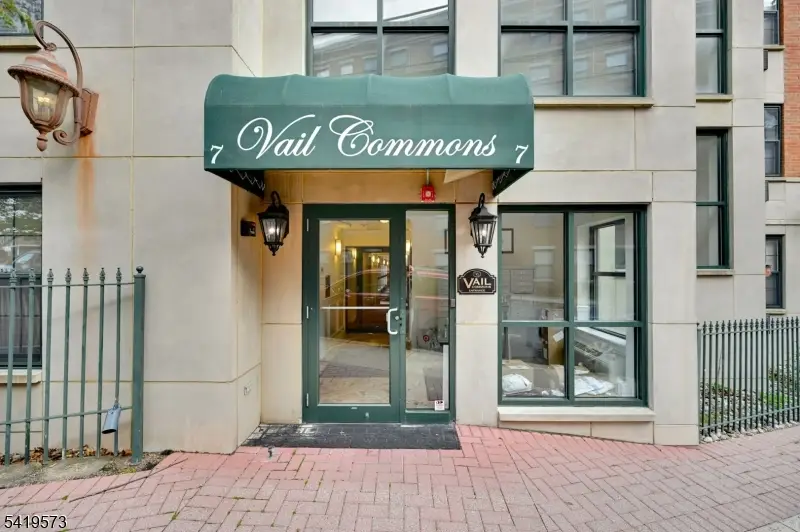 7 Prospect St #410, Morristown, NJ 07960 - #3