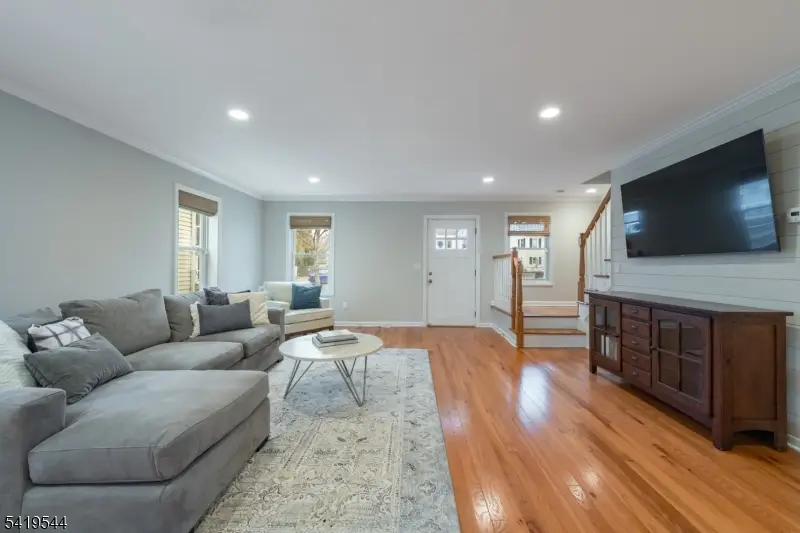 8 Grant St, Morristown, NJ 07960 - #2