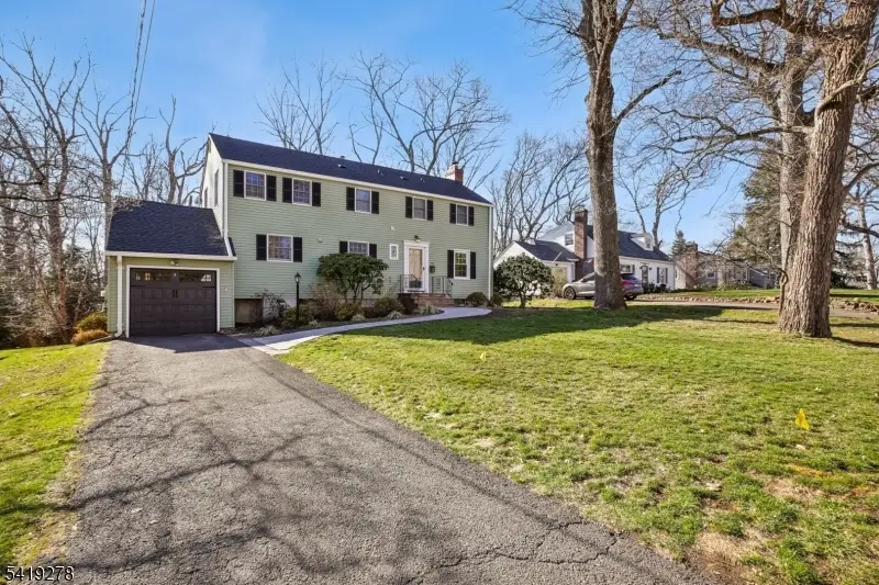 70 Sycamore Ave, Berkeley Heights, NJ 07922 - #1