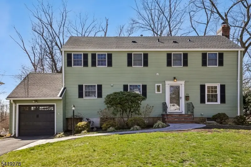 70 Sycamore Ave, Berkeley Heights, NJ 07922 - #2