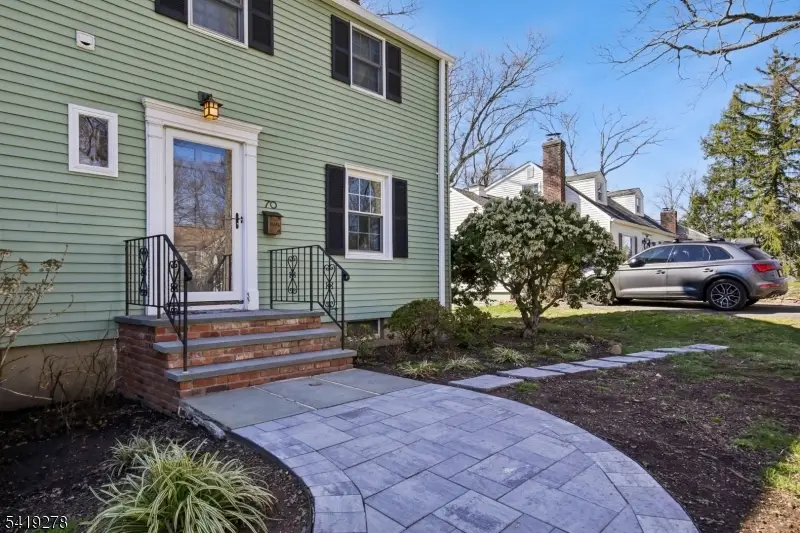 70 Sycamore Ave, Berkeley Heights, NJ 07922 - #3