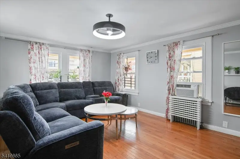 611 Stuyvesant Ave, Irvington, NJ 07111 - #3