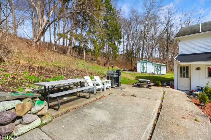 5-7 Vannatta Pl, Belvidere, NJ 07823 - #3