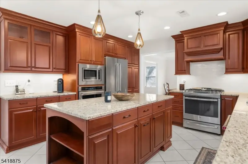 24 Partridge Rd, Readington, NJ 08822 - #3