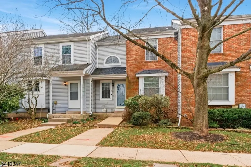 20 Pond Ct, Hillsborough, NJ 08844 - #2