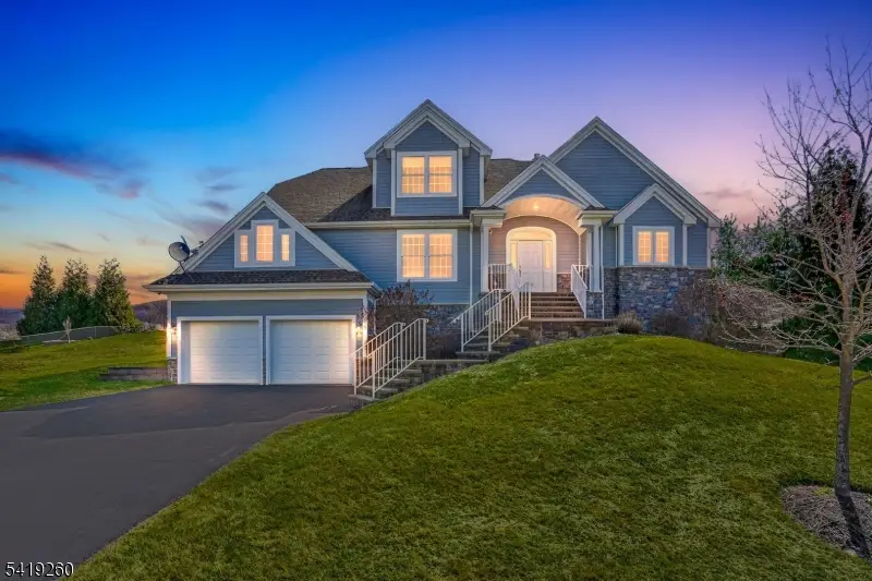 4 Coventry Rd, Hardyston, NJ 07419 - #1