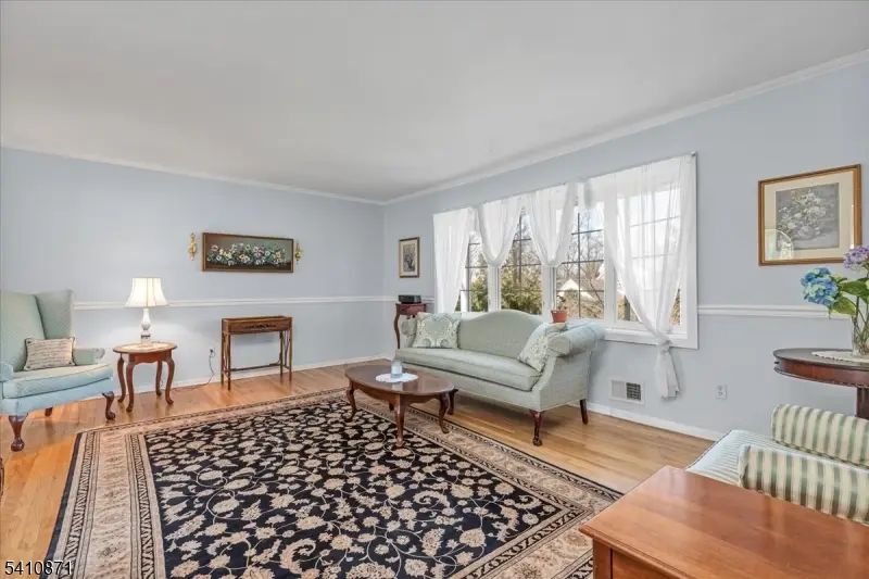 11 Dorr Rd, New Providence, NJ 07974 - #2