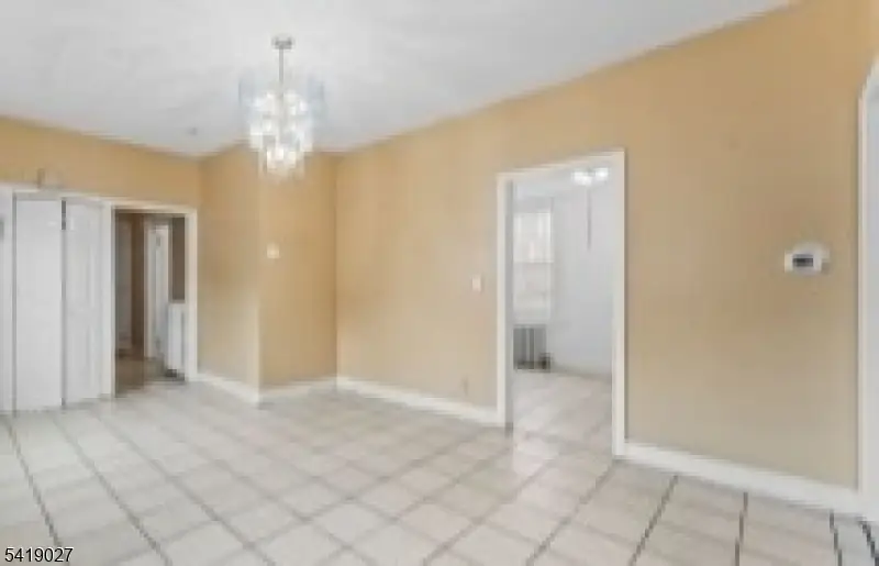 339 Paxton St, Paterson, NJ 07503 - #3