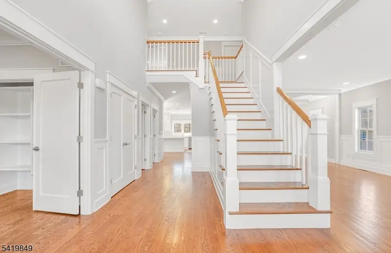 1 Lourdes Ct, Andover, NJ 07860 - #2