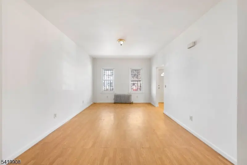 838 Rebecca Pl, Elizabeth, NJ 07201 - #3