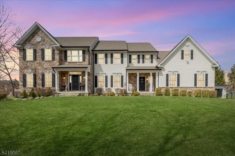 38 Still Hollow Rd, Tewksbury, NJ 08833 - #1