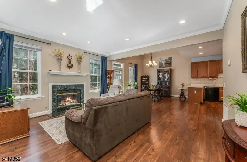 3 Indian Plantation Street, Raritan, NJ 08822 - #3
