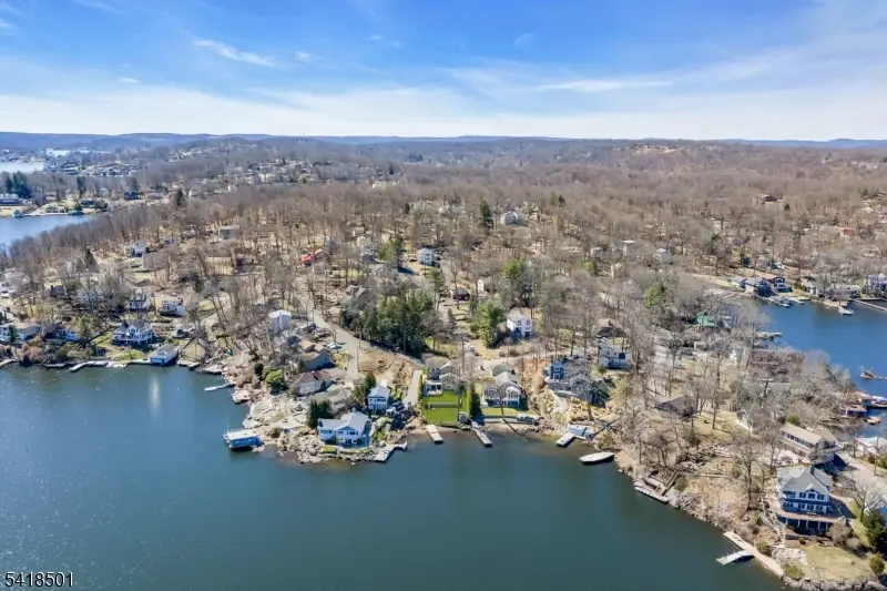 7 Wildwood Shores Dr, Hopatcong, NJ 07843 - #2